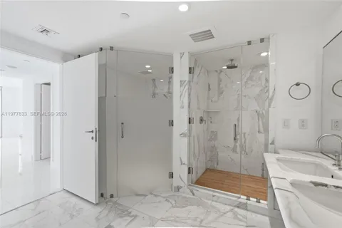 $2,950,000 | 2627 South Bayshore Drive, Unit 501, Miami, FL 33133