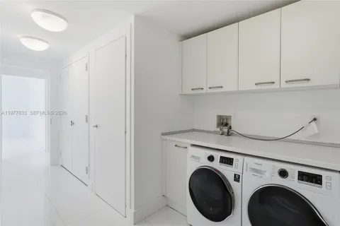 $2,950,000 | 2627 South Bayshore Drive, Unit 501, Miami, FL 33133