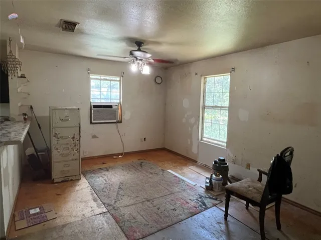 $299,500 | 354 Lower Red Rock Road, Bastrop, TX 78602