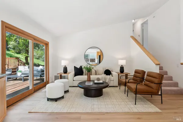$1,100,000 | 34 Plata Court, Novato, CA 94947