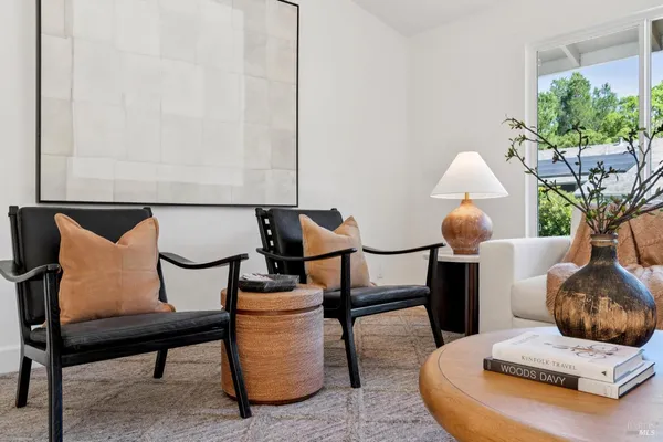 $1,100,000 | 34 Plata Court, Novato, CA 94947