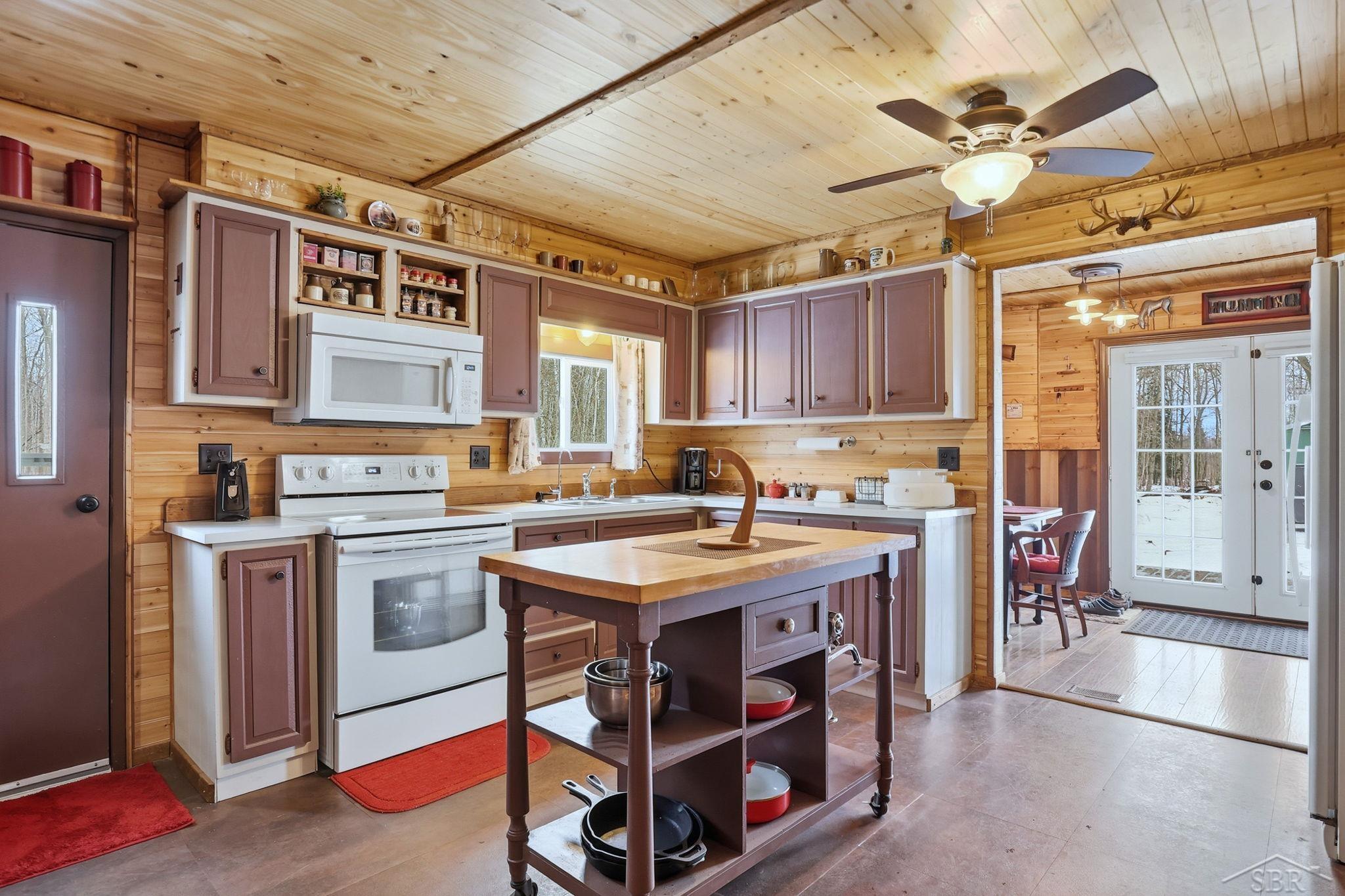 6786 Keystone Road Turner, MI 48765 - Photo 10 of 28 Gallery Image 10