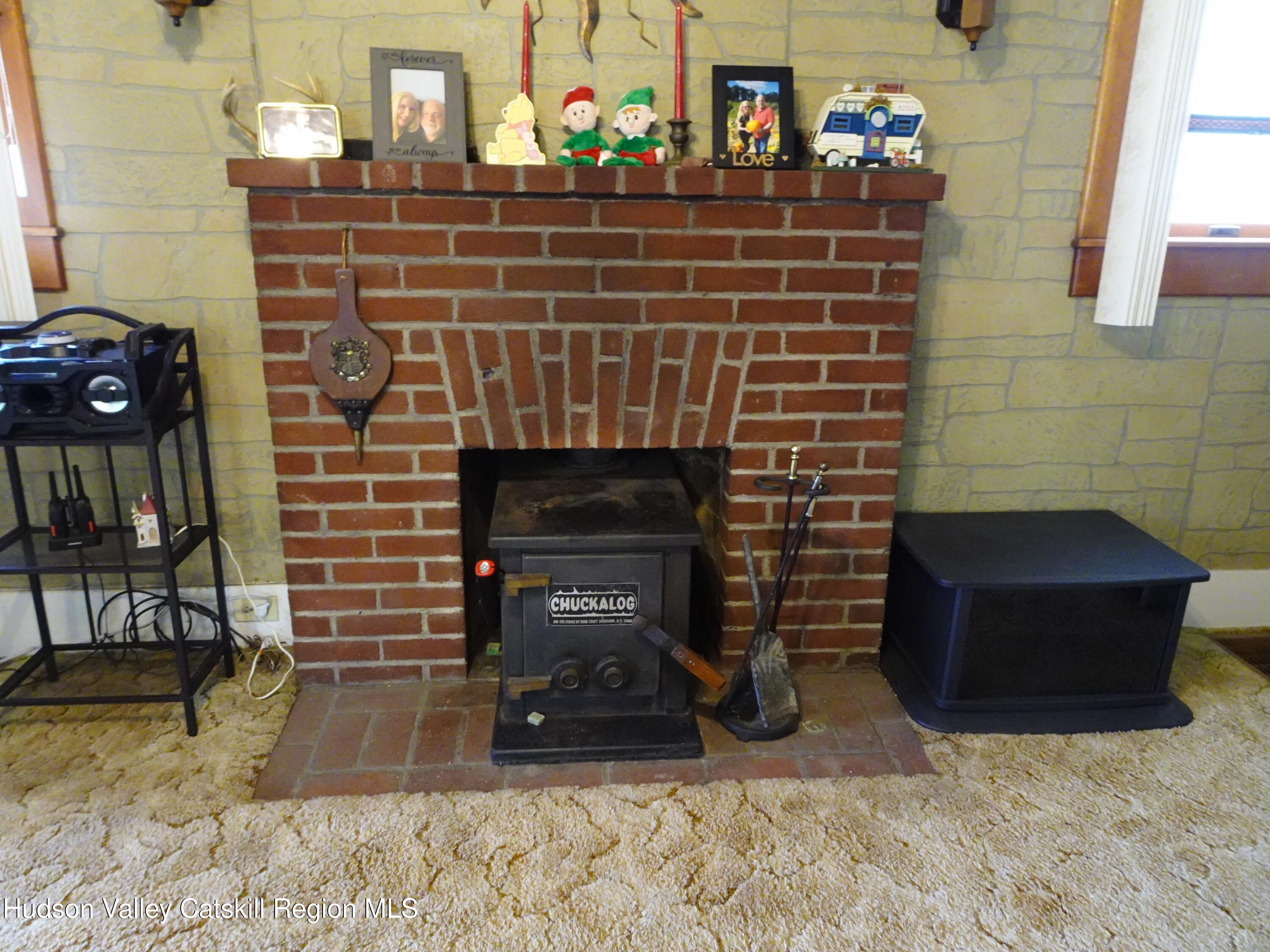 135 Millbrook Road Hudson, NY 12534 - Photo 15 of 40 a room with fireplace