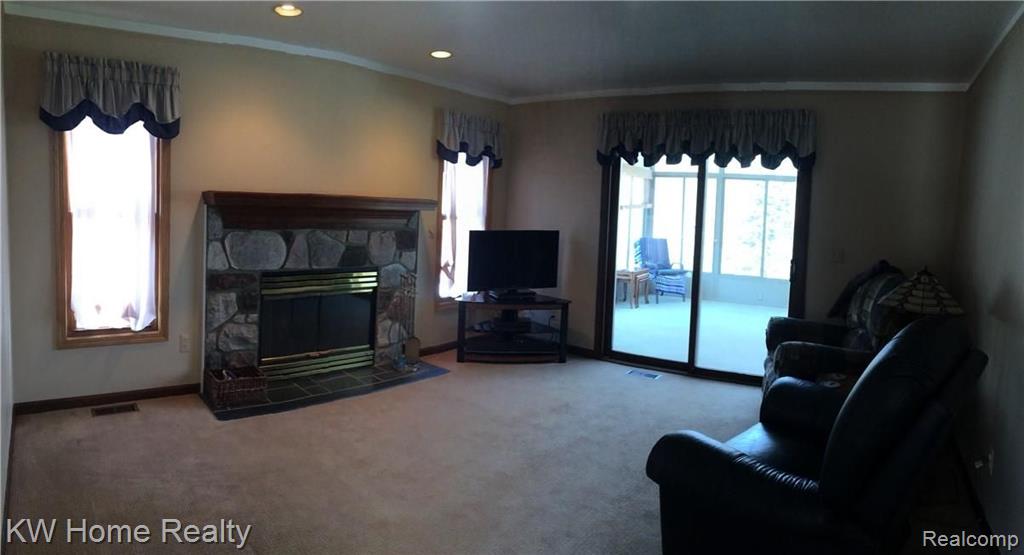 36650 West Eleven Mile Road Farmington, MI 48331 - Photo 10 of 36
