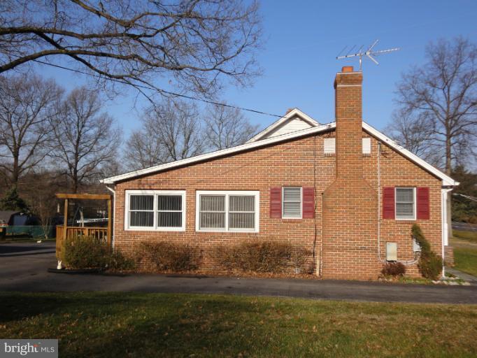 6701 Brooklyn Bridge Road Laurel, MD 20707 - Photo 24 of 29 Exterior (General)