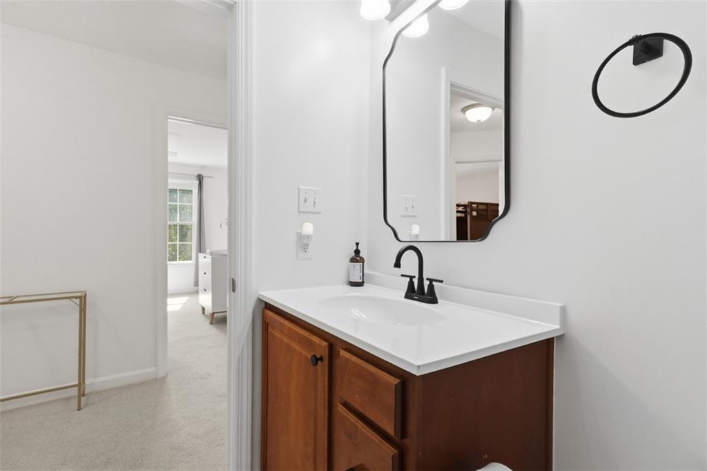 7012 Pin Oak Court McKees Rocks, PA 15136 - Photo 35 of 45