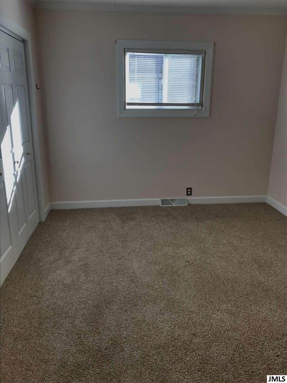 531 South Dettman Road Jackson, MI 49203 - Photo 6 of 13 Photo 6