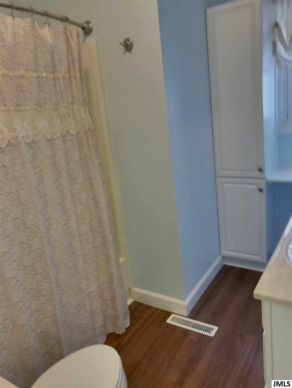 531 South Dettman Road Jackson, MI 49203 - Photo 10 of 13 Photo 10