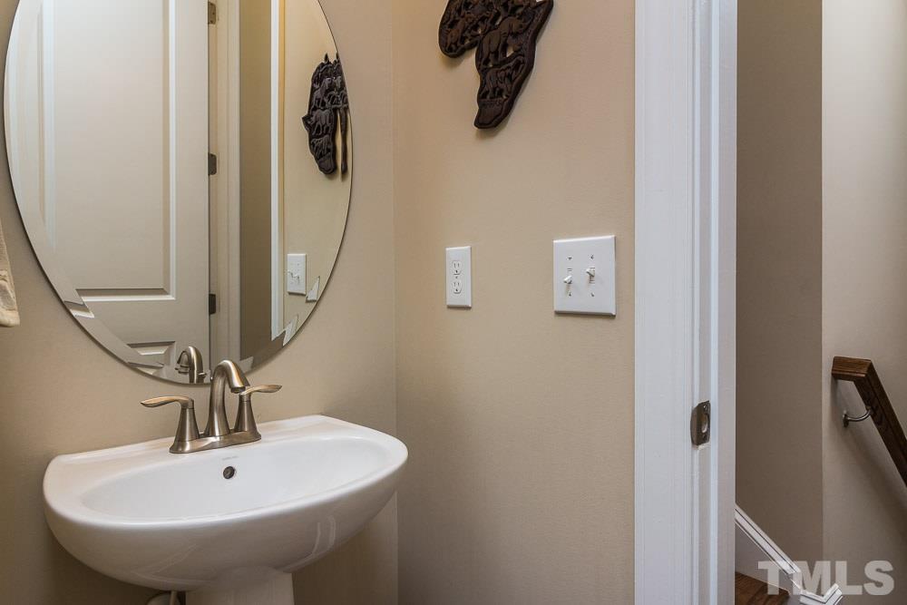 3610 Rolston Drive Raleigh, NC 27609 - Photo 12 of 25 Gallery Image 12