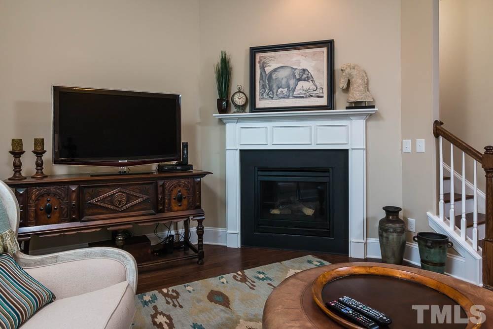 3610 Rolston Drive Raleigh, NC 27609 - Photo 5 of 25 Gallery Image 5