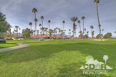 31 Medina Way Rancho Mirage, CA 92270 - Photo 17 of 25 a view of a park