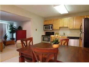 64 Dunbarton Road, Unit 2E Manchester, NH 03102 - Photo 3 of 5