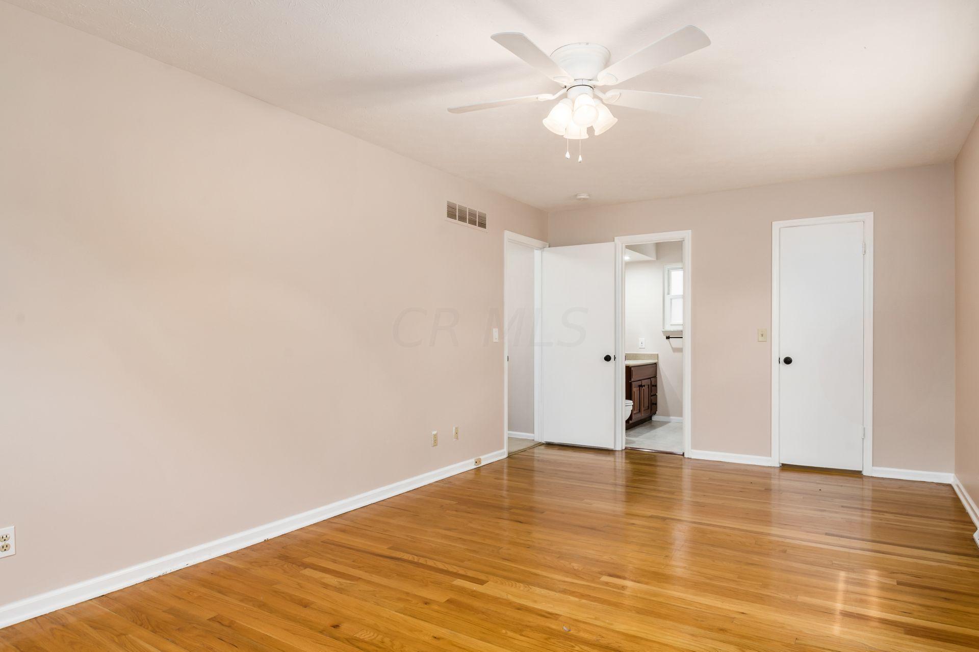 1281 Windham Road Upper Arlington, OH 43220 - Photo 16 of 32