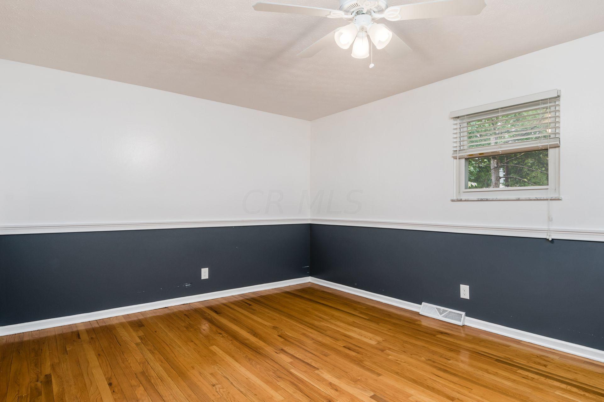 1281 Windham Road Upper Arlington, OH 43220 - Photo 19 of 32