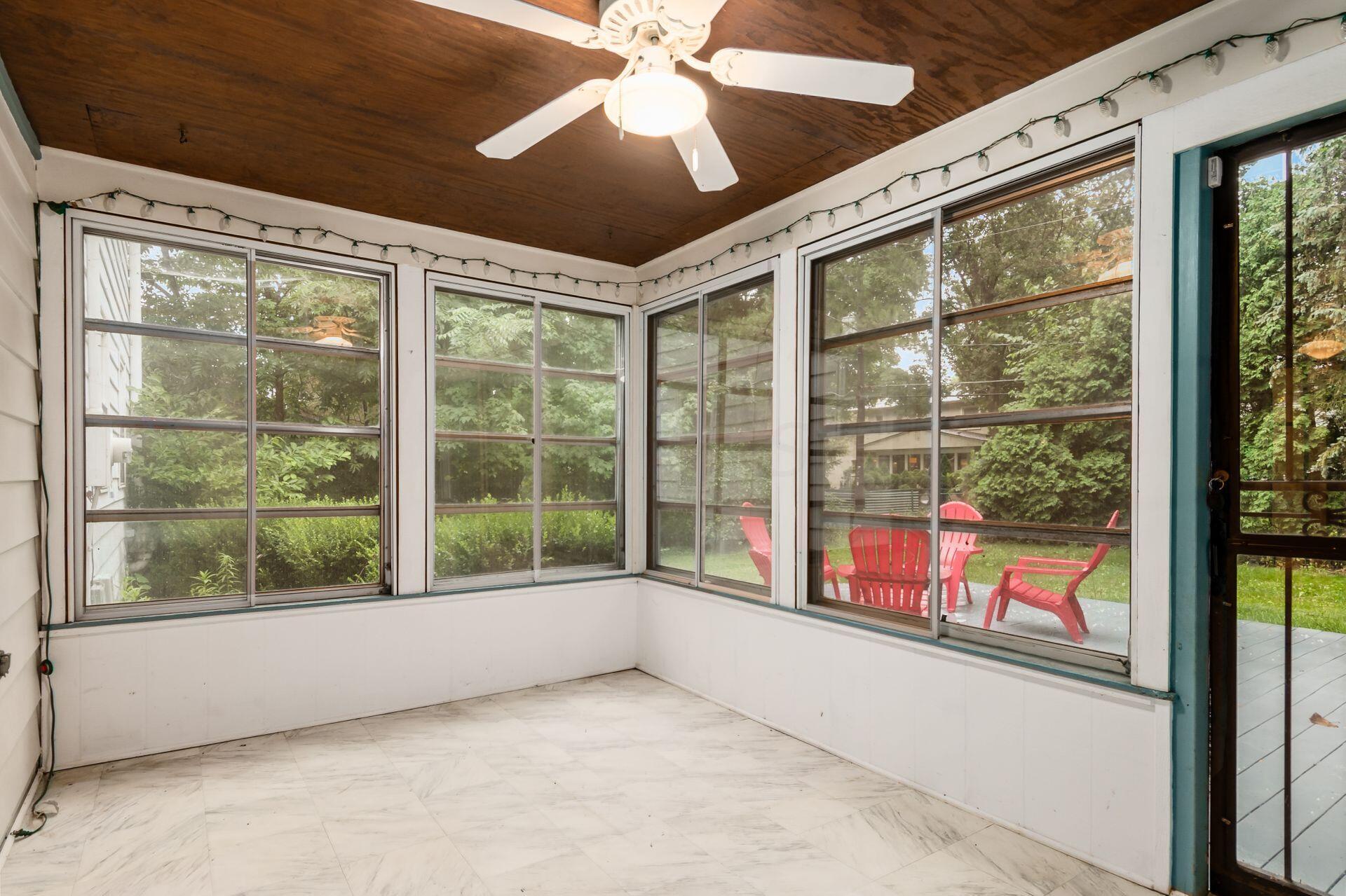 1281 Windham Road Upper Arlington, OH 43220 - Photo 27 of 32
