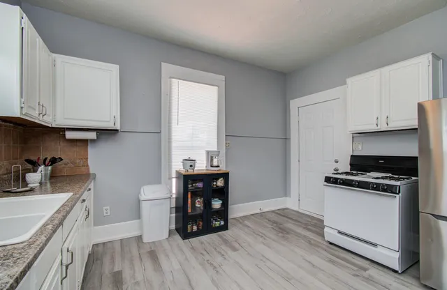 $190,000 | 155 Davis Street, Humble, TX 77338