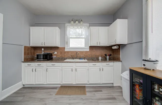 $190,000 | 155 Davis Street, Humble, TX 77338