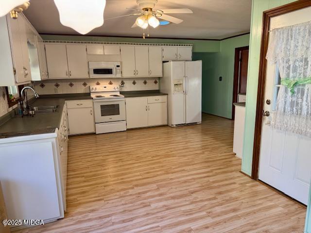 66 Quail Trail Juliette, GA 31046 - Photo 4 of 25 a kitchen with a cabinets a sink and white appliances