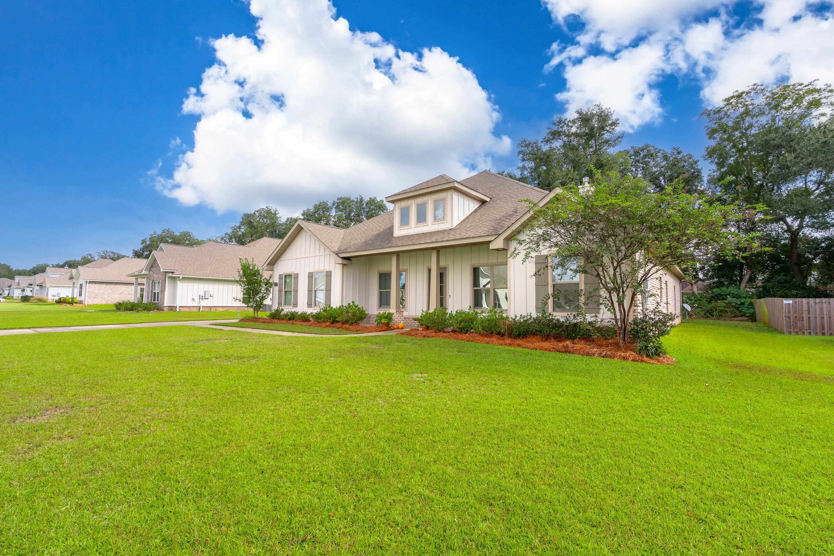 328 Nandina Loop Fairhope, AL 36532 - Photo 2 of 44 Front Of Structure