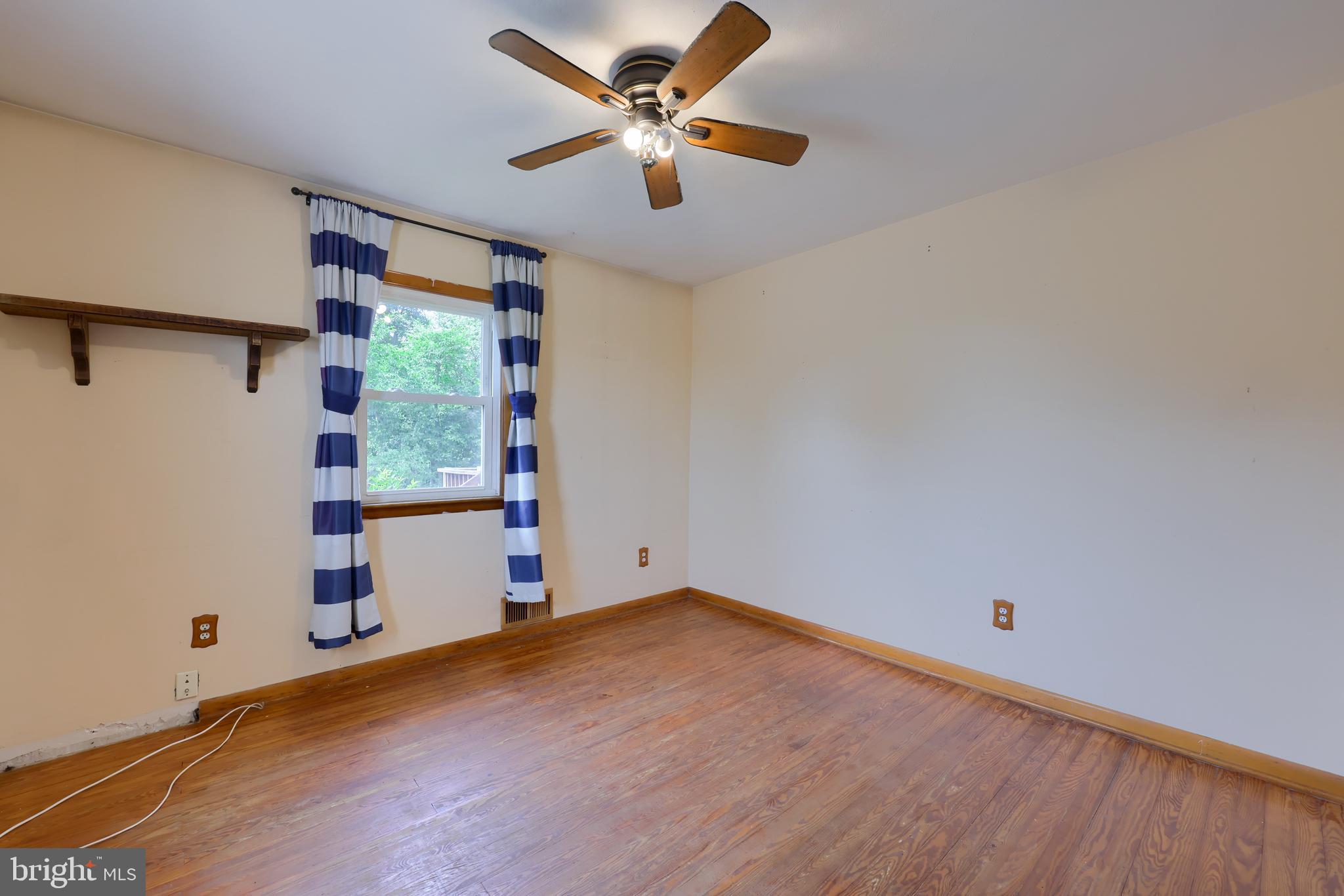 13234 Center Road Stewartstown, PA 17363 - Photo 20 of 36 Gallery Image 20