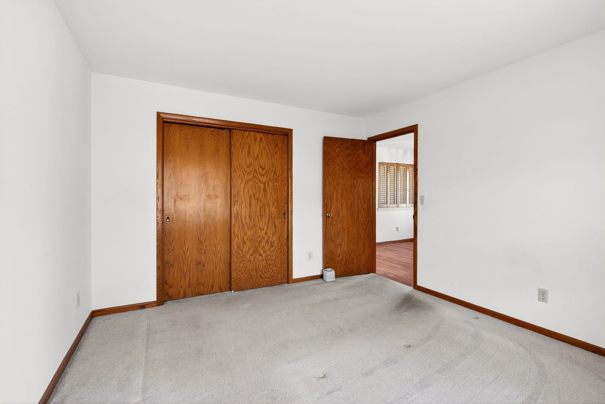 984 Tullar Road, Unit 17 Neenah, WI 54956 - Photo 14 of 36