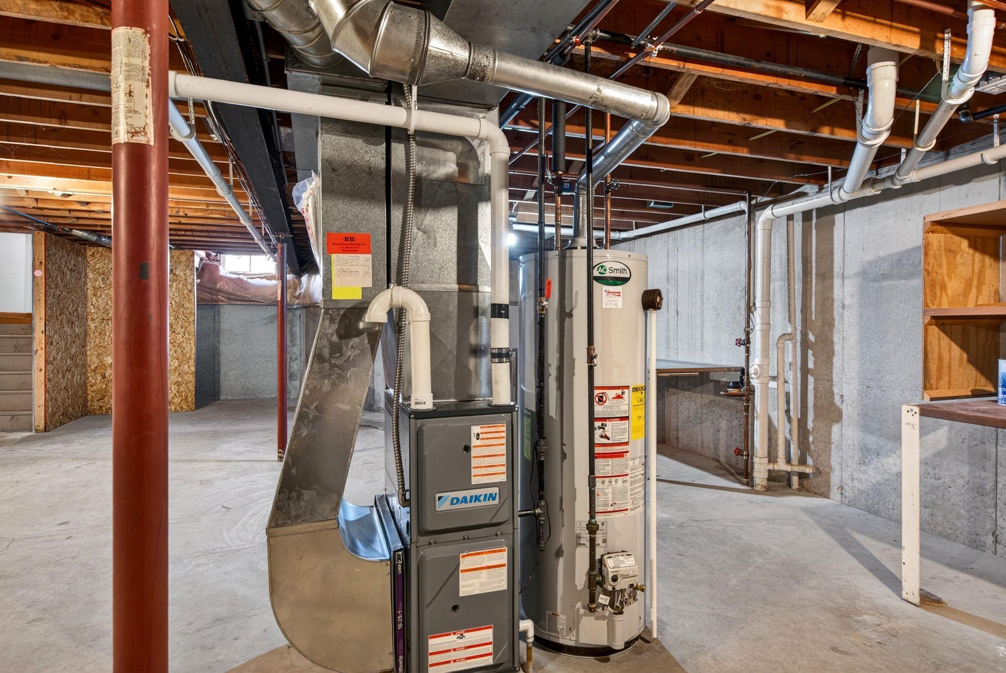 984 Tullar Road, Unit 17 Neenah, WI 54956 - Photo 24 of 36