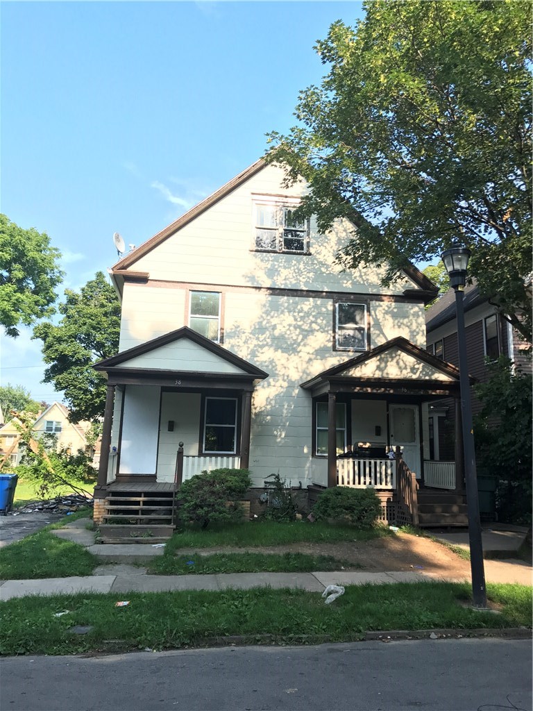 36 Arch Street Rochester, NY 14609 - Photo 1 of 1
