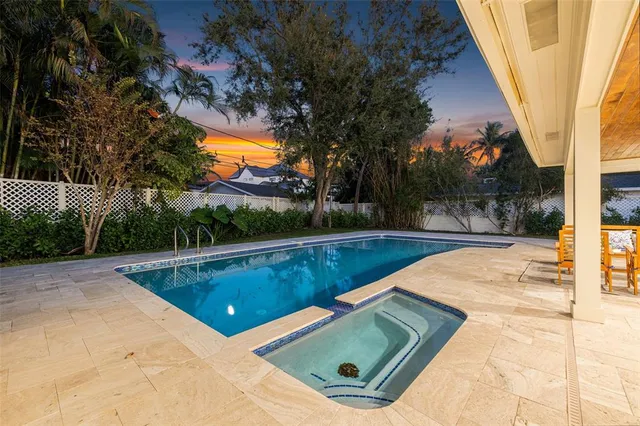 $2,550,000 | 1222 Brightwaters Boulevard Northeast, St. Petersburg, FL 33704