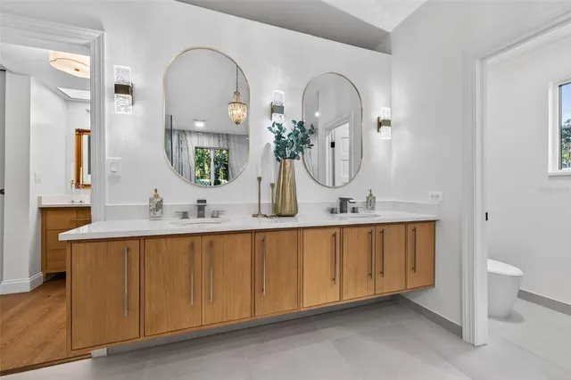 $2,550,000 | 1222 Brightwaters Boulevard Northeast, St. Petersburg, FL 33704