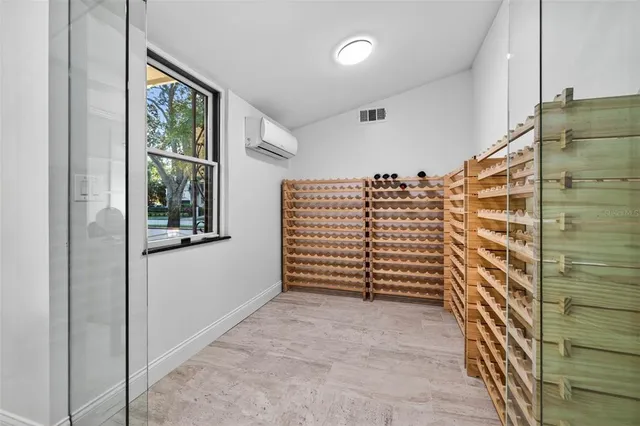 $2,550,000 | 1222 Brightwaters Boulevard Northeast, St. Petersburg, FL 33704