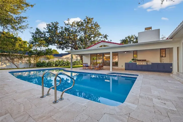 $2,550,000 | 1222 Brightwaters Boulevard Northeast, St. Petersburg, FL 33704