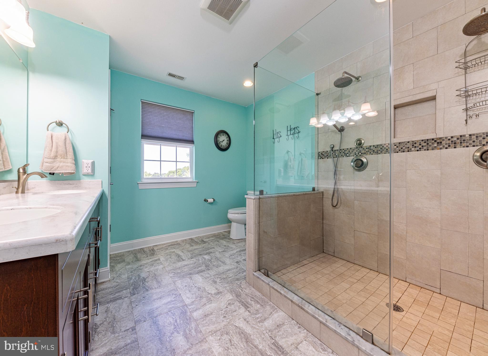 7 Fitch Horn Road Monroeville, NJ 08343 - Photo 23 of 35 Clear Glass oversized Tiled Shower