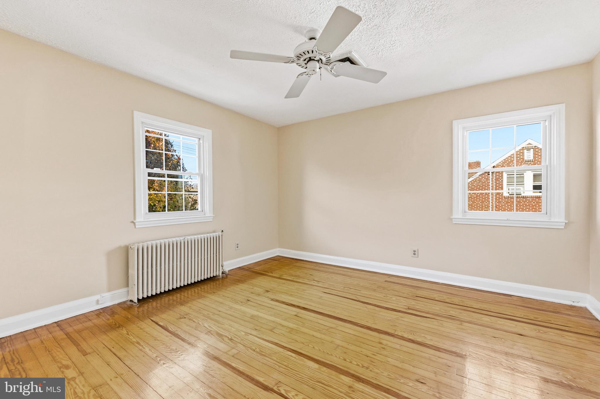 13 Harrison Avenue North Baltimore, MD 21220 - Photo 5 of 52