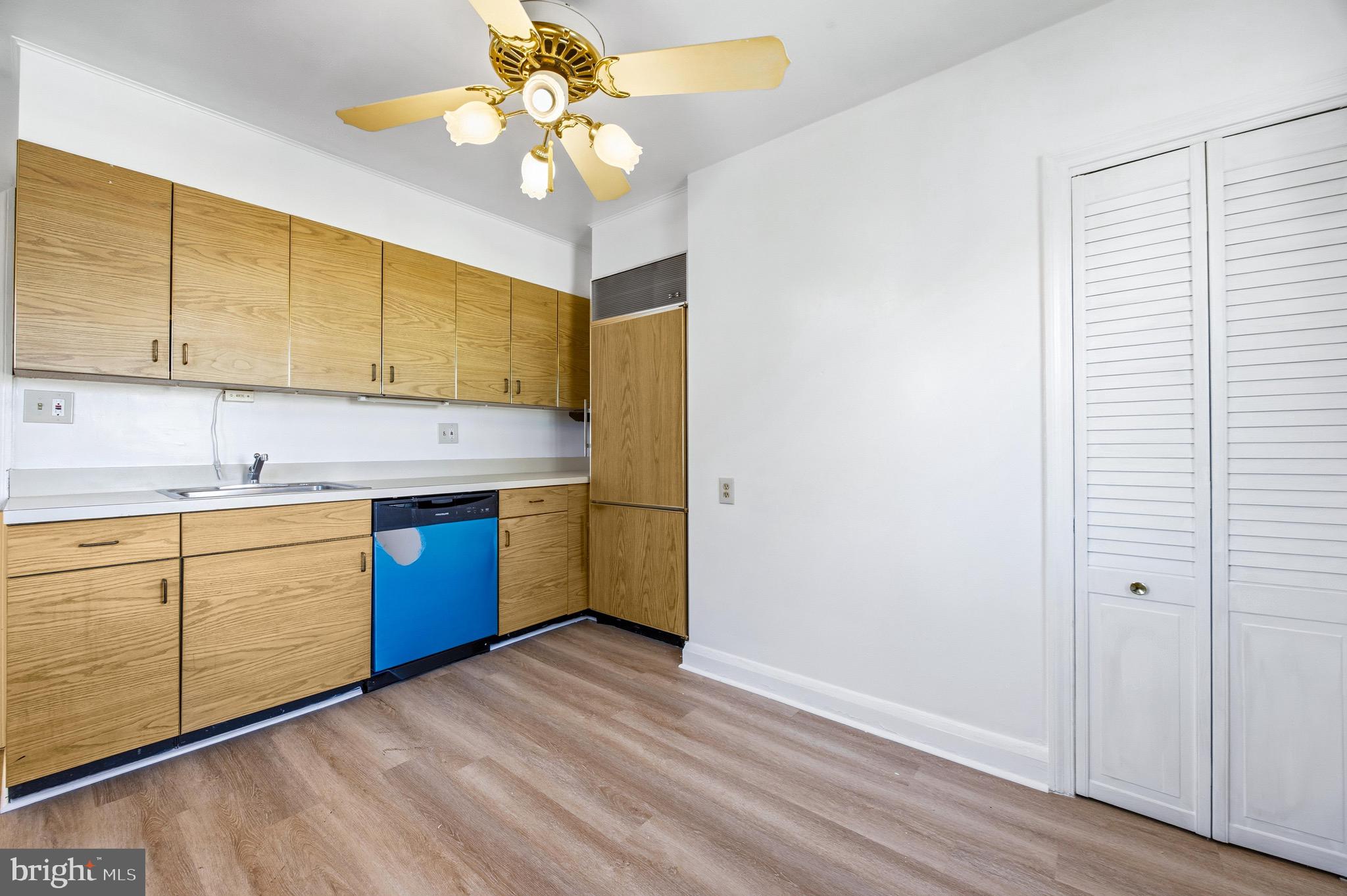 13 Harrison Avenue North Baltimore, MD 21220 - Photo 10 of 52