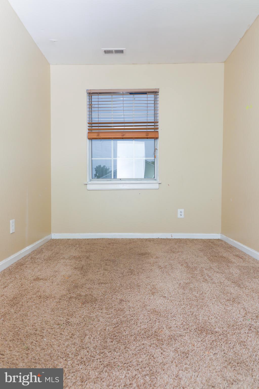 4110 West Cold Spring Lane Baltimore, MD 21215 - Photo 20 of 38 Second Bedroom