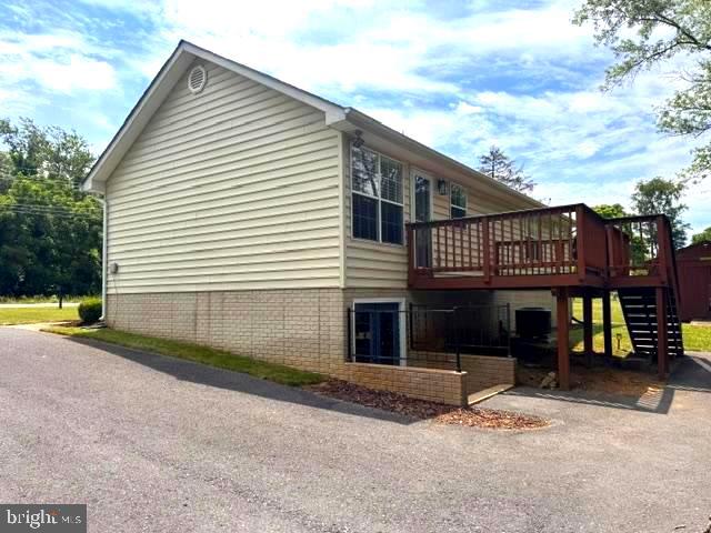 5487 Summit Point Road Charles Town, WV 25414 - Photo 10 of 14