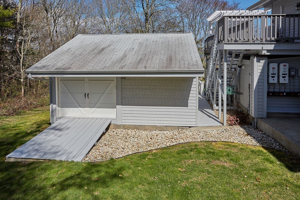 14 David Road Westport, MA 02790 - Photo 5 of 30 Gallery Image 5