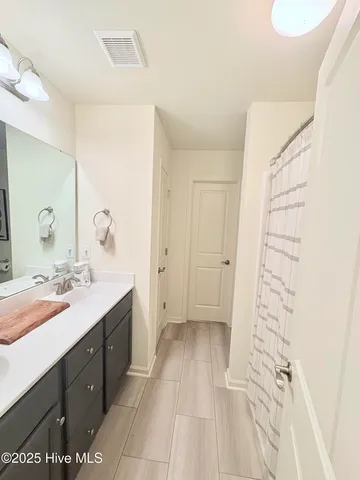 $1,600 | 456 Sullivan Loop Road, Midway Park, NC 28544