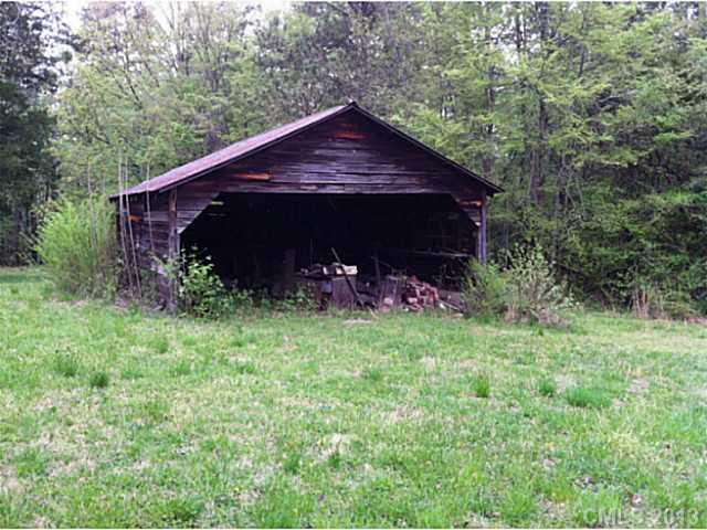 5750 Tuckaseegee Road Kannapolis, NC 28081 - Photo 2 of 3 a view of a small barn