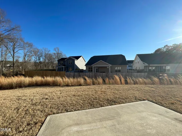 $1,985 | 70 Patagonia Place, Clayton, NC 27520