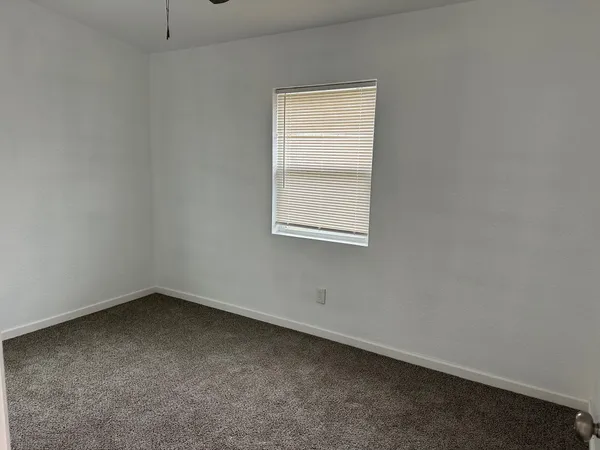 $1,350 | 726 West 6th Street, Freeport, TX 77541