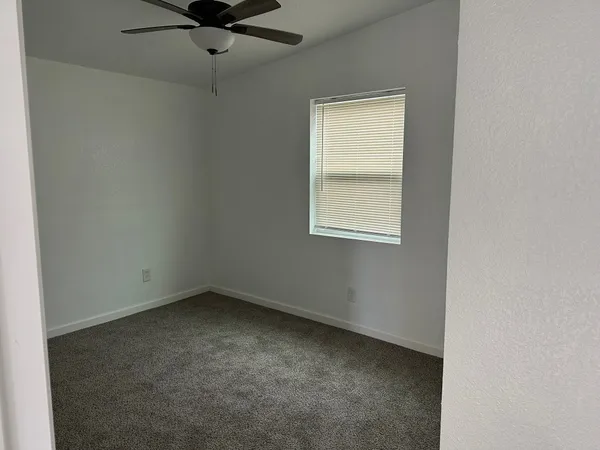 $1,350 | 726 West 6th Street, Freeport, TX 77541
