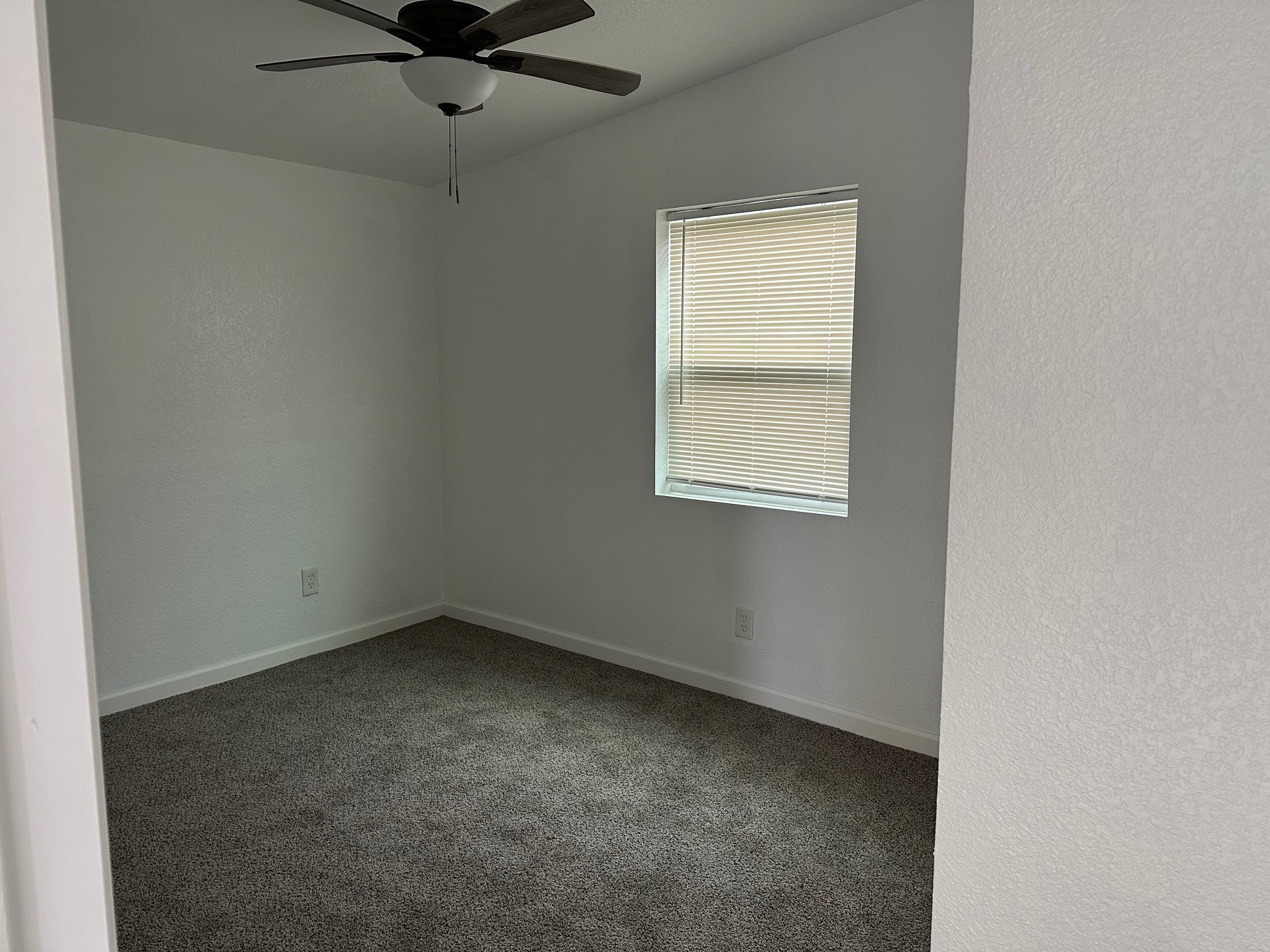 726 West 6th Street Freeport, TX 77541 - Photo 6 of 7