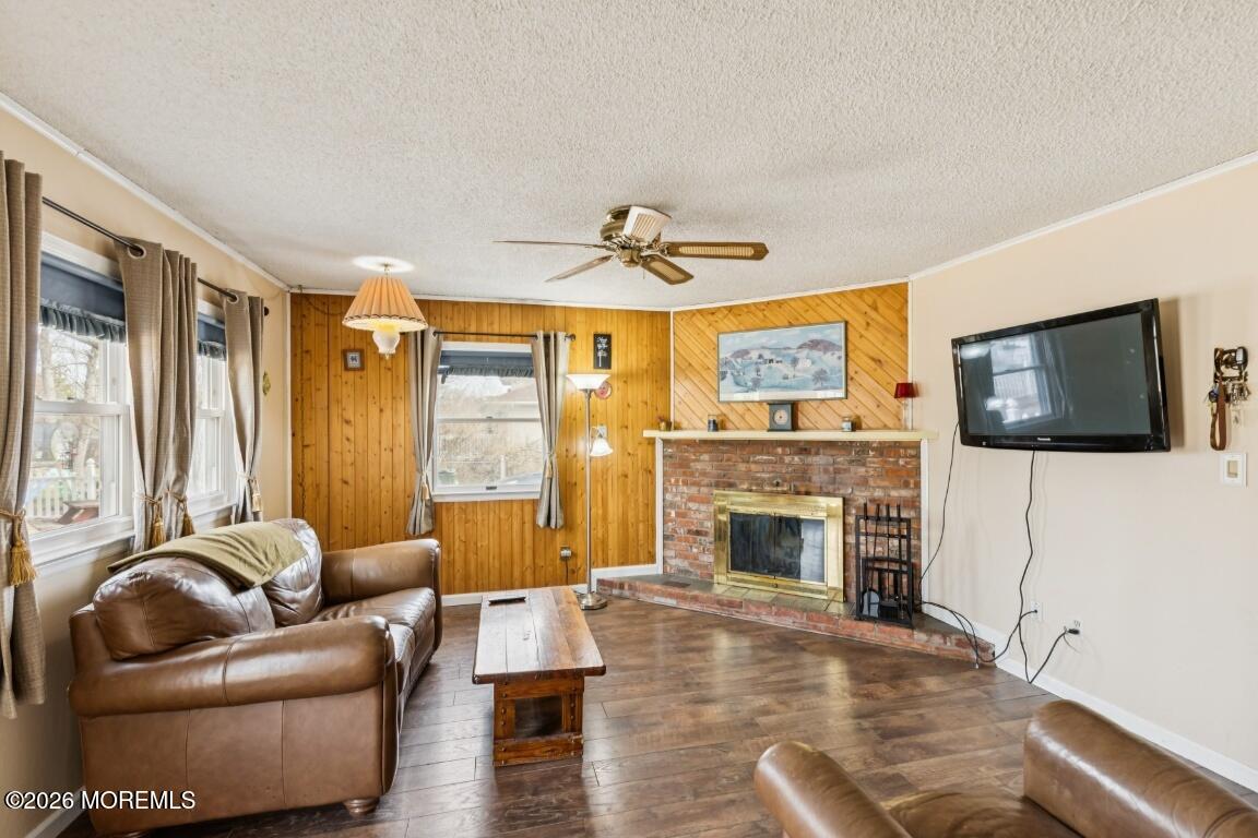 26 Lexington Road Howell, NJ 07731 - Photo 13 of 35 12