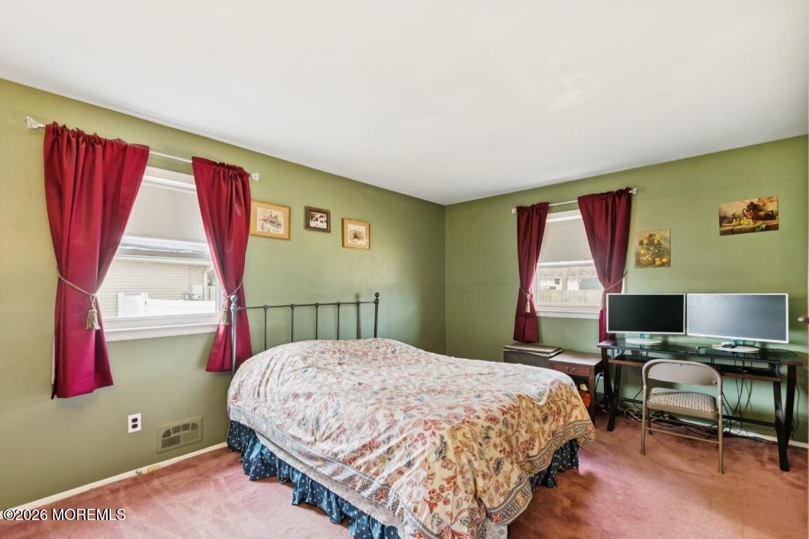 26 Lexington Road Howell, NJ 07731 - Photo 16 of 35 17