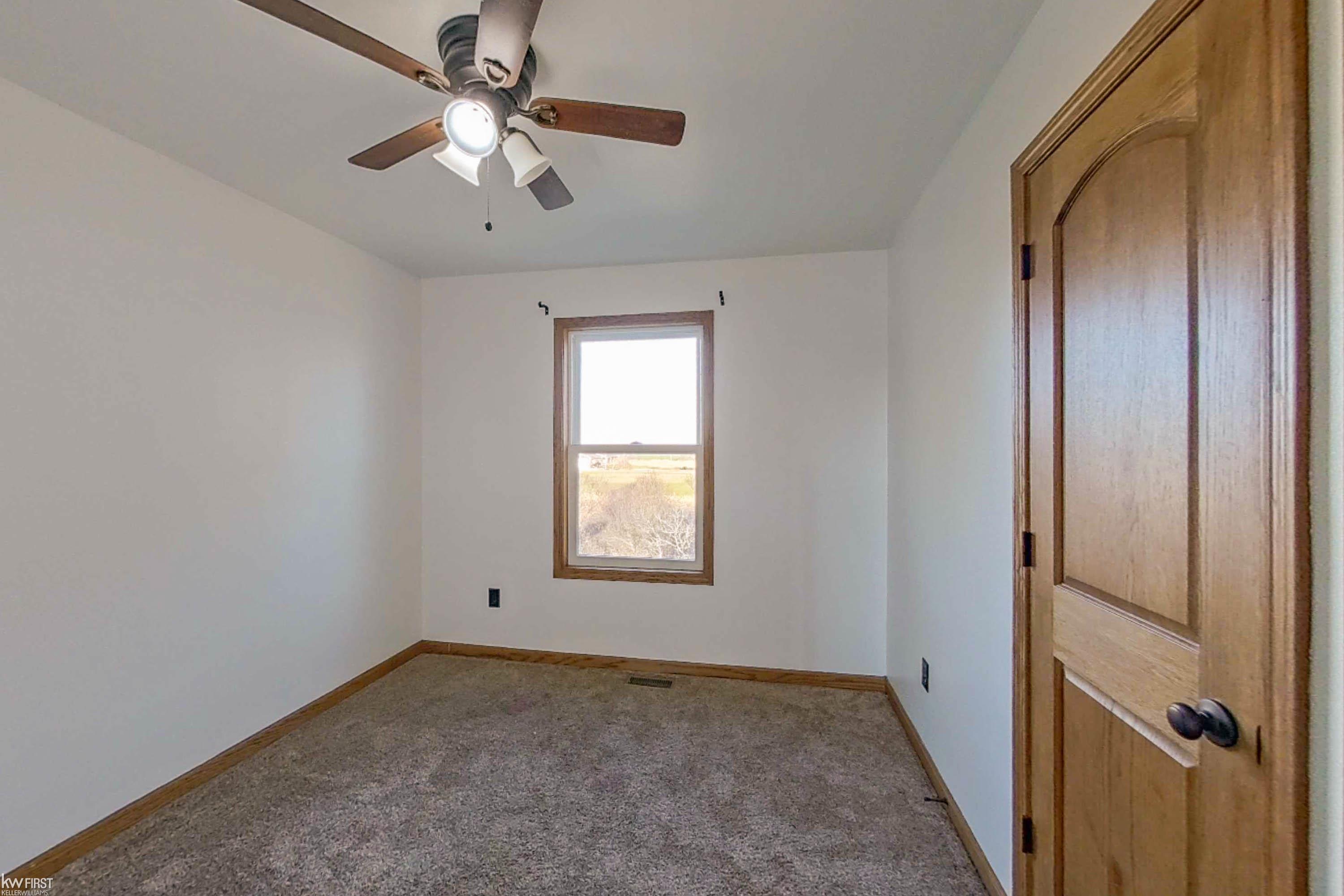253 North Smith Road Owosso, MI 48867 - Photo 46 of 57