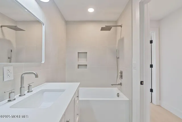 $1,389,000 | 1 Railroad Avenue, Unit C2, Avon-by-the-Sea, NJ 07717