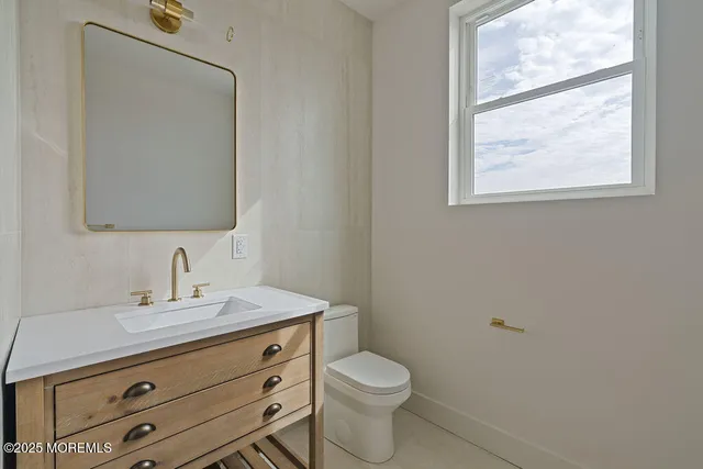 $1,389,000 | 1 Railroad Avenue, Unit C2, Avon-by-the-Sea, NJ 07717