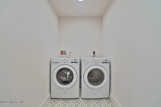 $1,389,000 | 1 Railroad Avenue, Unit C2, Avon-by-the-Sea, NJ 07717