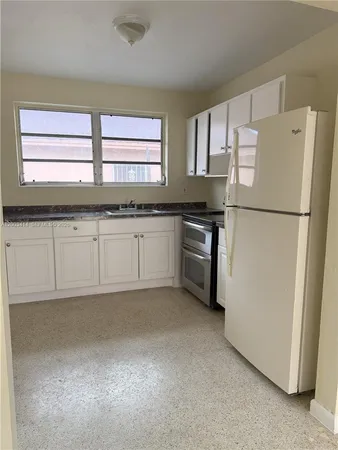 $2,200 | 1725 Northwest 59th Street, Unit 3, Miami, FL 33142